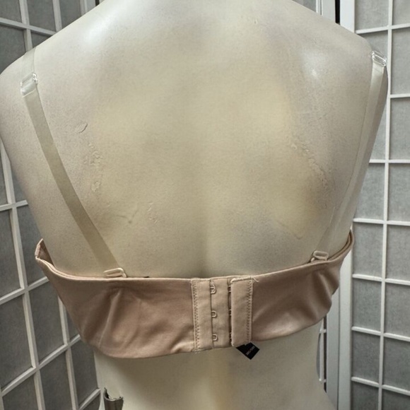Victorias Secret,Woman,2 bra set $15 Each,Black Sz 36D,Beige Sz 38C,Push Up.! - Picture 5 of 10